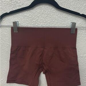 Gymshark Everyday Seamless Shorts Red XS